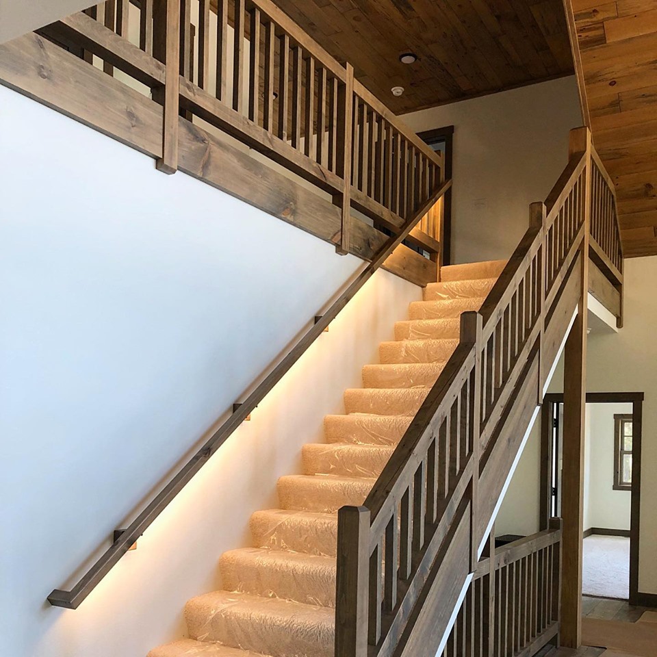 Stained Smooth Pine Railing System with Wood Spindles and Handrail