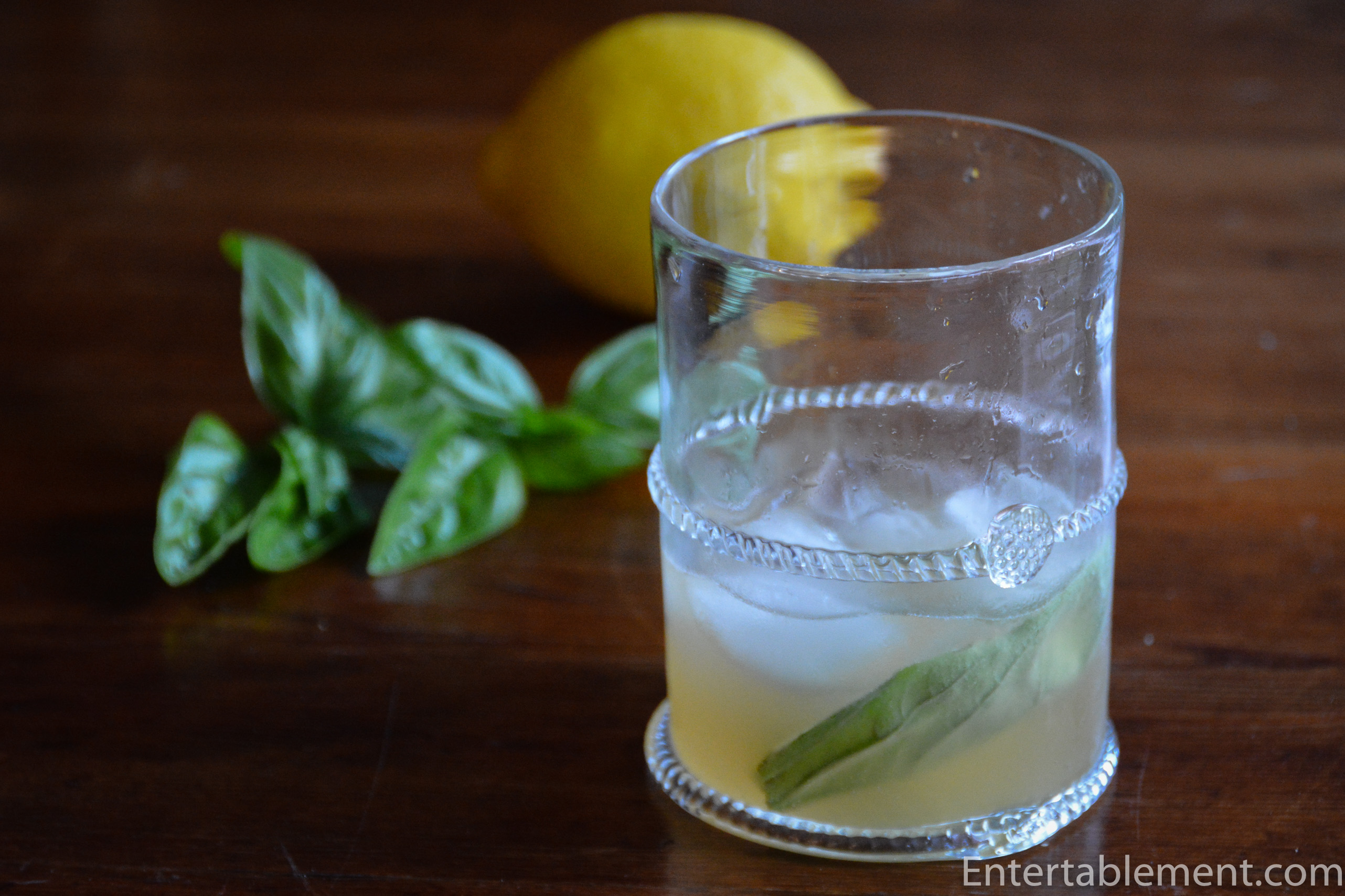 Bourbon Cocktail with Lemon & Basil Entertablement