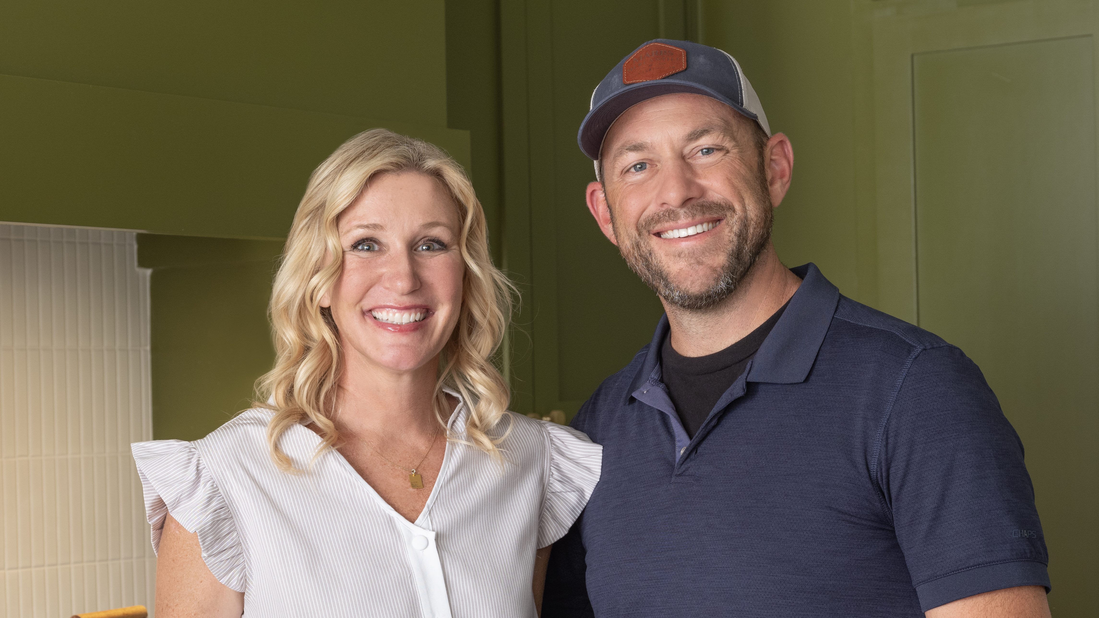 HGTV Star Jenny Marrs Gives Update on Her 'Vulnerable' Memoir