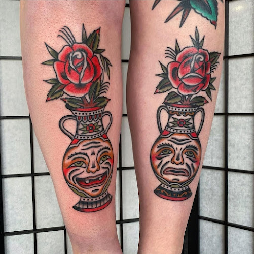 Relic Piercing & Tattoo Tattoo Entertainment Ottawa