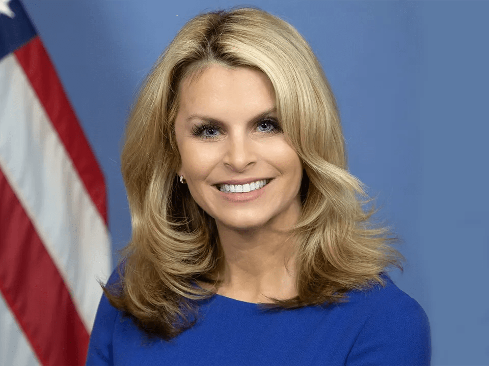 Adrienne Elrod Bio, Age, Husband, Net Worth Ent Radar(04)