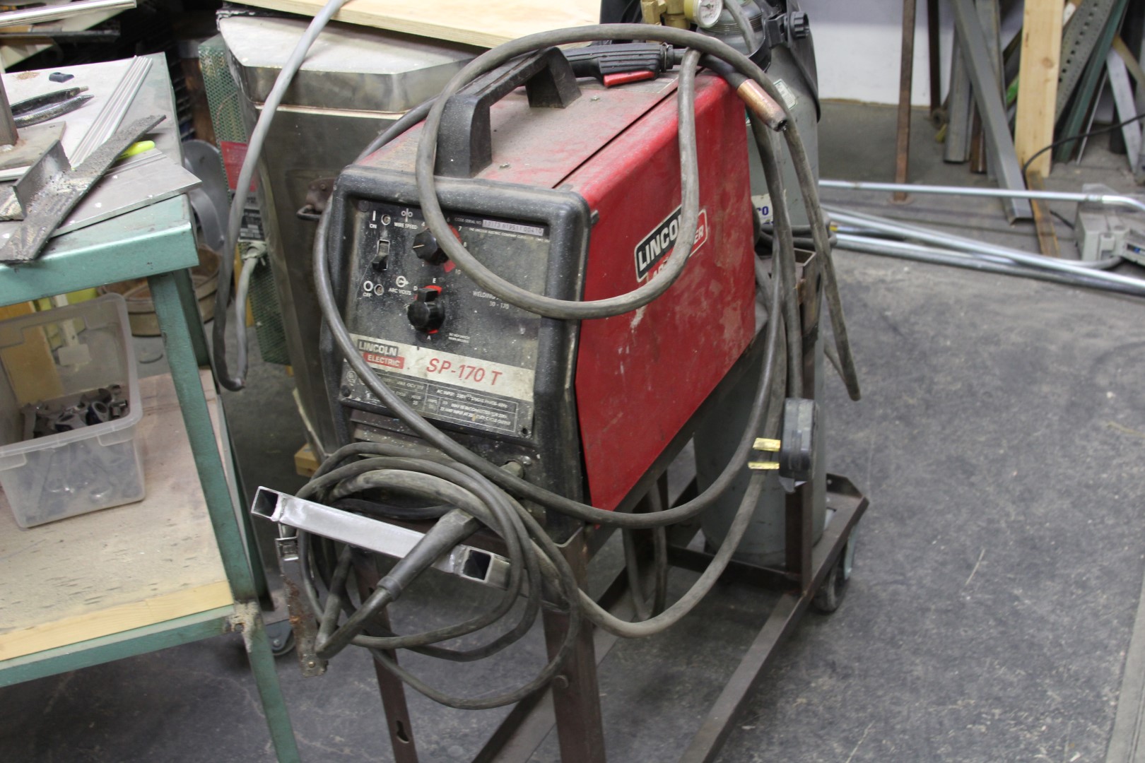 Lincoln SP-170 T Welder - Edmonton New Technology Society