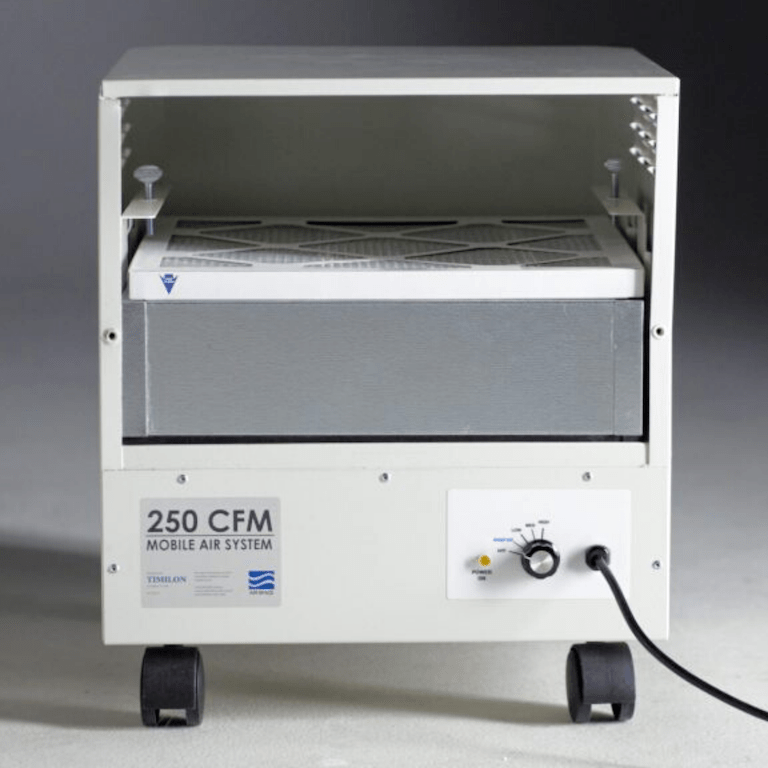 How Long Does Bleach Fumes Last in the Air?