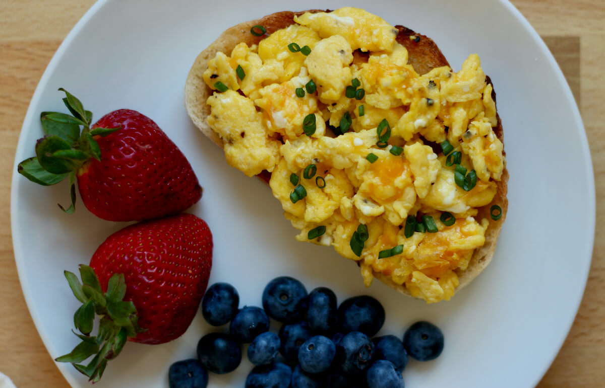 Simple Scrambled Eggs on Toast Everyday Homemade