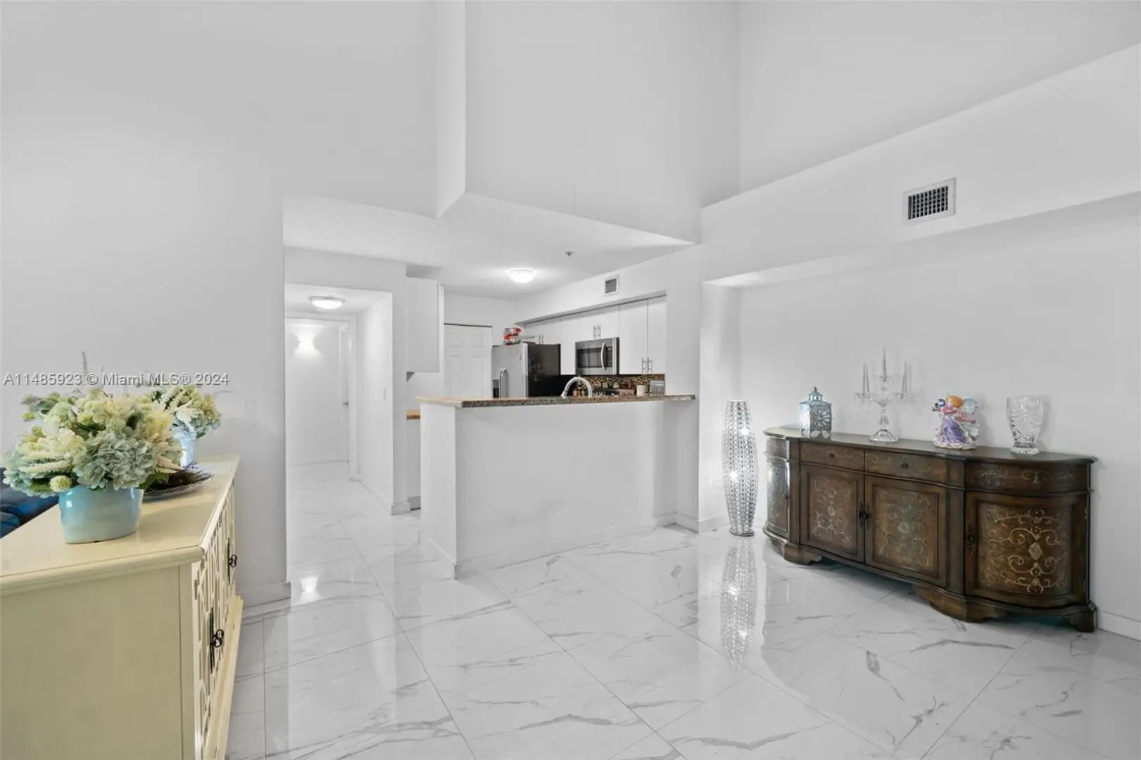 12106 Saint Andrews Pl 202, Miramar Miramar Echo Fine Properties