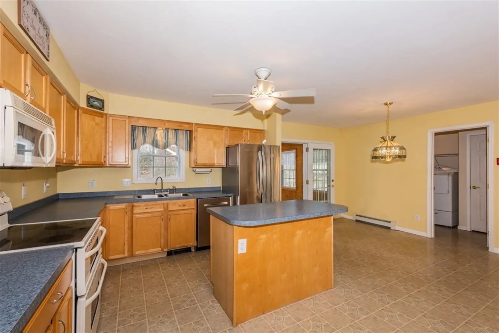 221 Moulton Hill Rd, Monson, MA 01057, MLS 72790064 Boston Condos