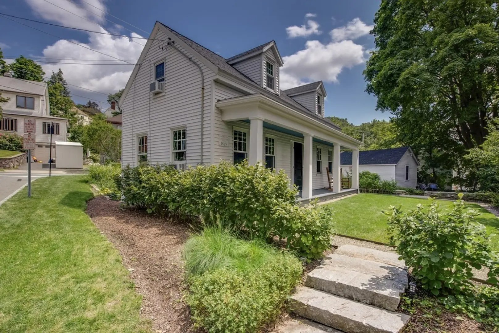 106 Mount Vernon Ave, Melrose, MA 02176, MLS 72875638 Boston Condos