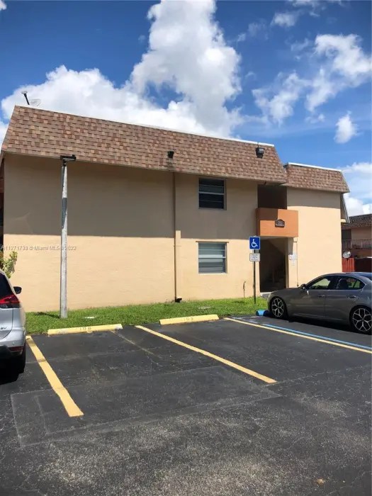 890 SW 129th Pl 210 Miami Apartment for Rent Echo Fine Properties