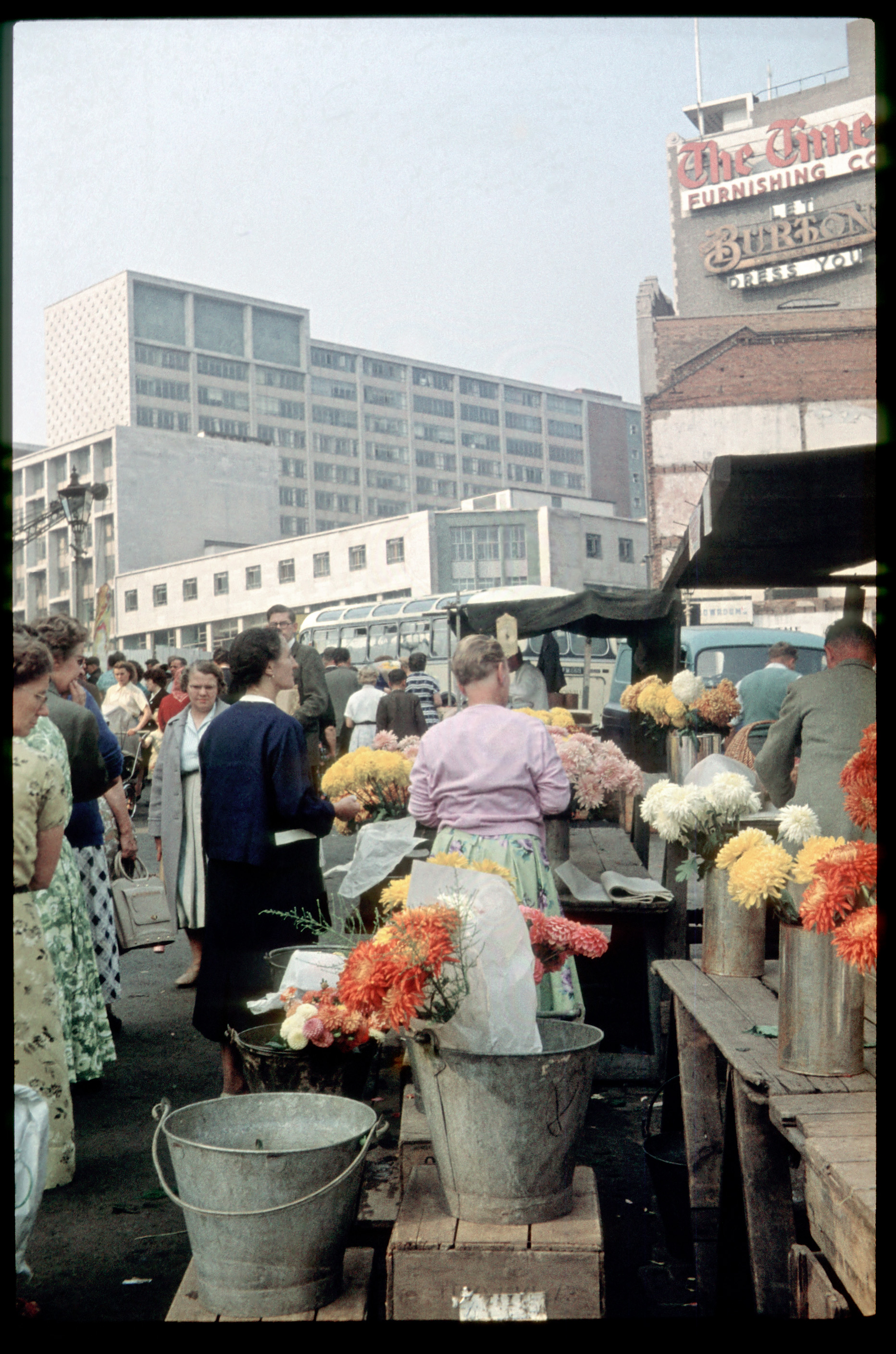 Bull Ring street market florist, Birmingham ePapers Repository