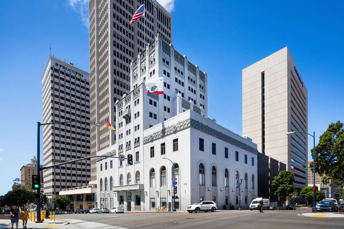 Connections Housing San Diego