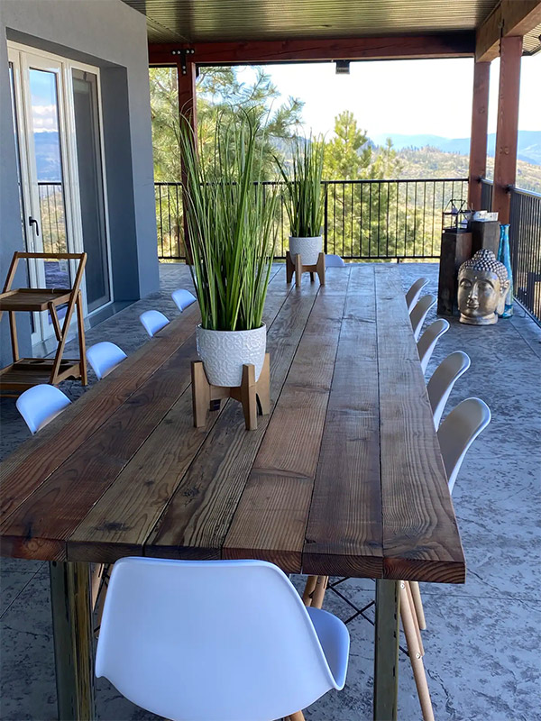 Luxury vacation rental, Penticton BC 5 Bed, 3 Bath vacation home