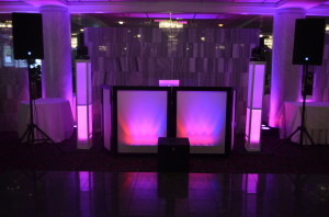 Blog - Hottracxs Entertainment DJ, Photo Booths, and Inflatable Bounce