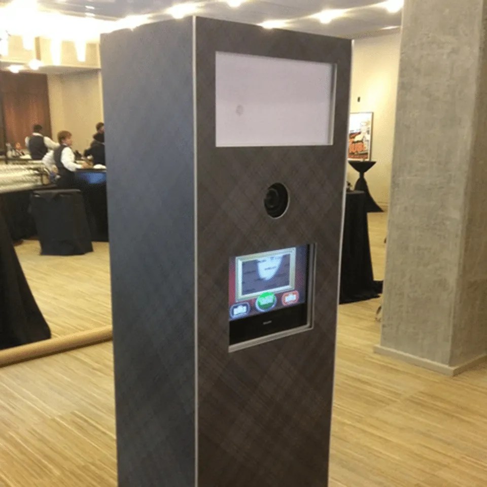 Austin, Texas Photo Booth Rental Wedding, Party & Corporate Event