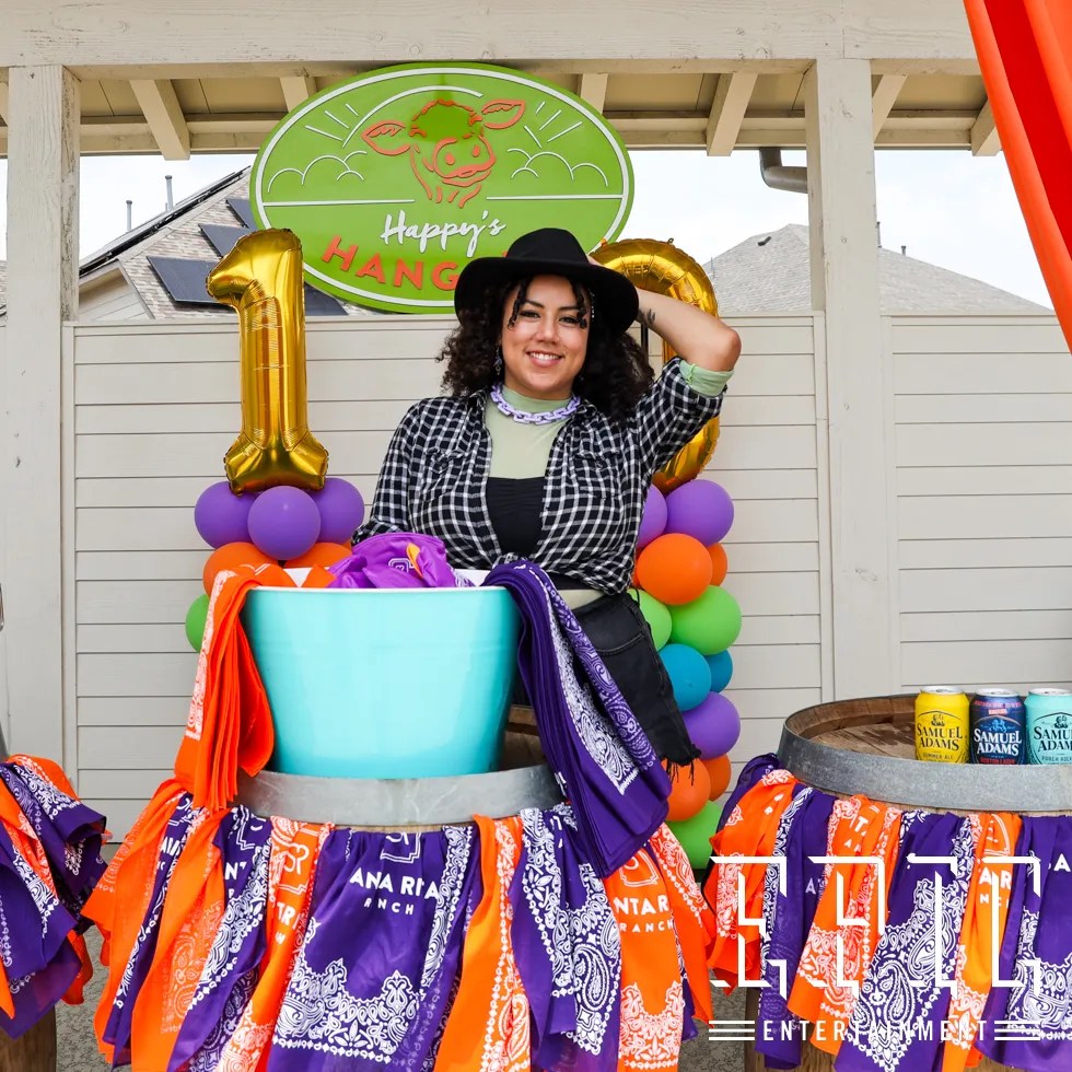 Hire Bartenders & Servers Professional Bartenders & Servers in Austin