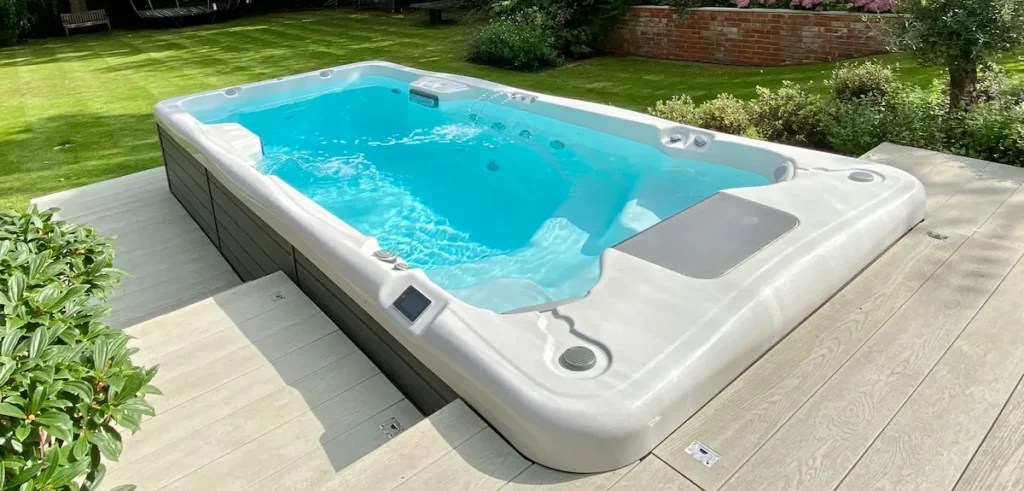Swim Spa Repair: When to DIY and When to Call Experts!
