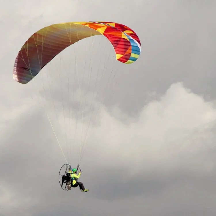 BGD Epic Motor Epic Paramotor Flight School