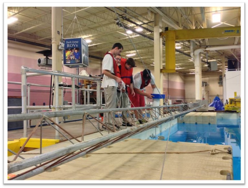 Wireless Sensor Network for the Restoration of Oyster Beds in the Great Bay of New Hampshire