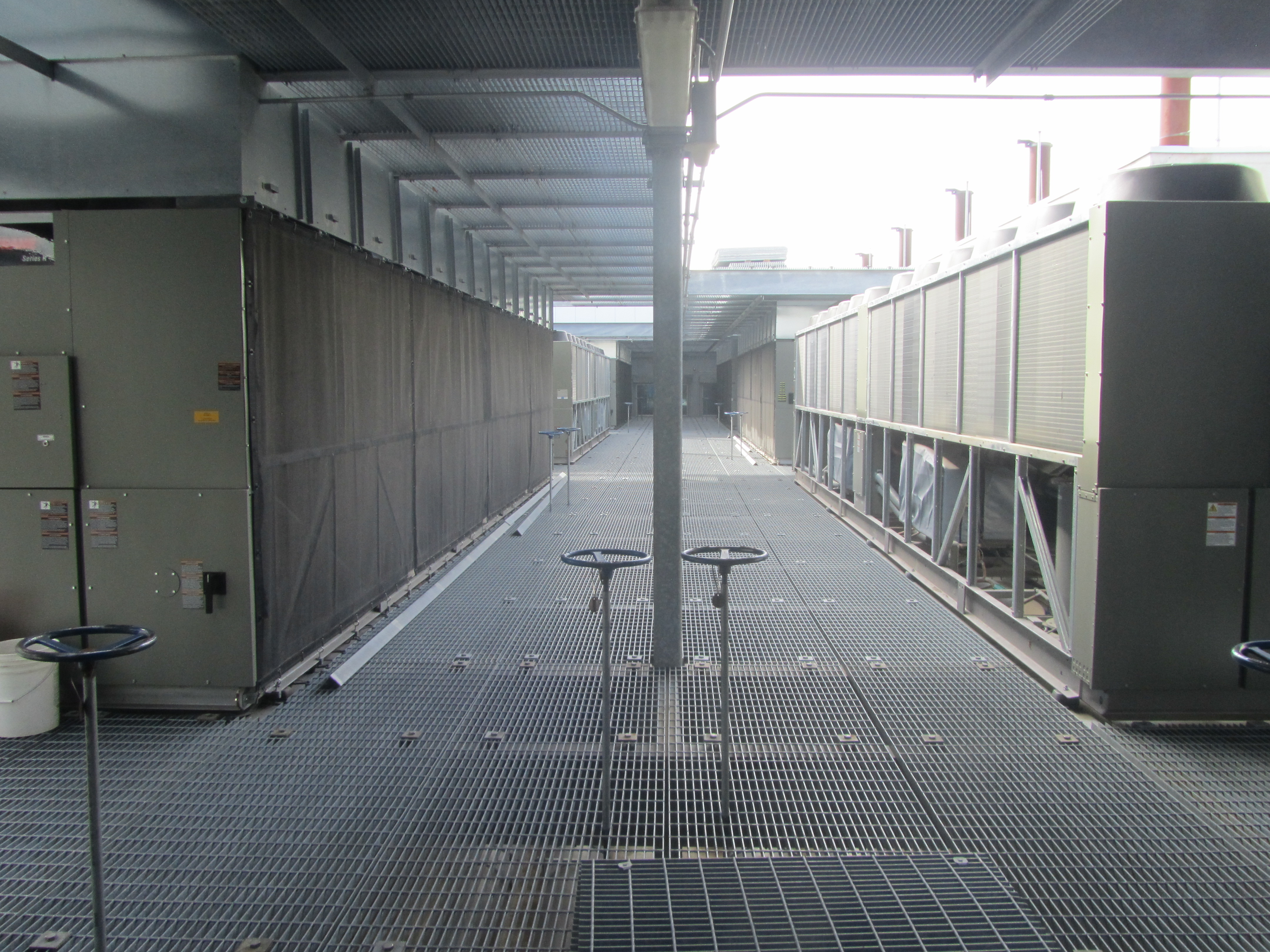 Cottonwood Filter Screens AirCooled Chiller Photos Serving the