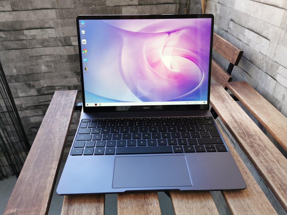 Huawei Matebook 13 R7 Telegraph
