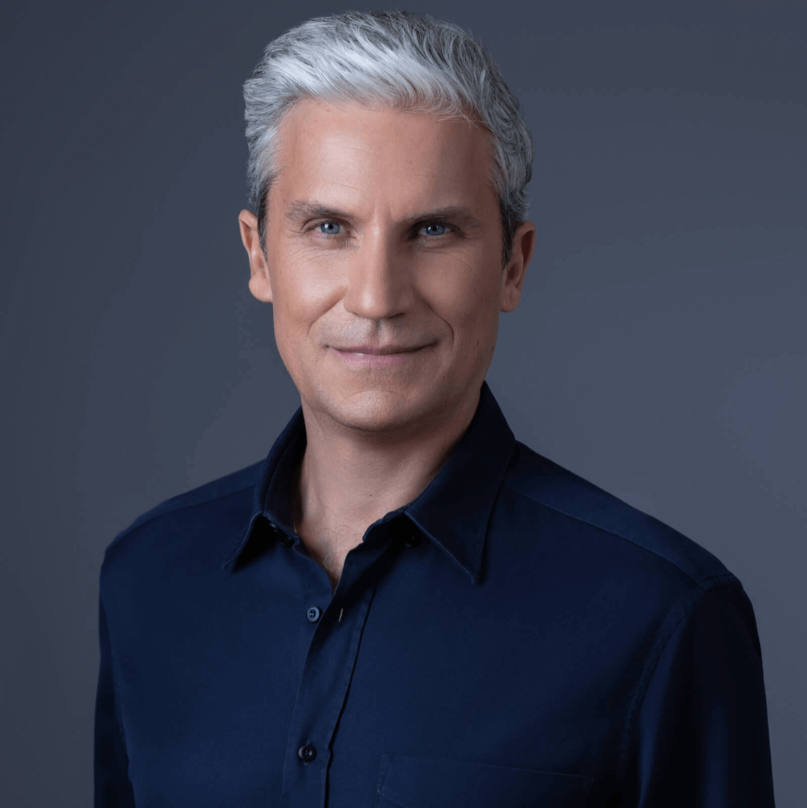 Luxury Real Estate Pioneer Transforms Industry with Unique Marketing