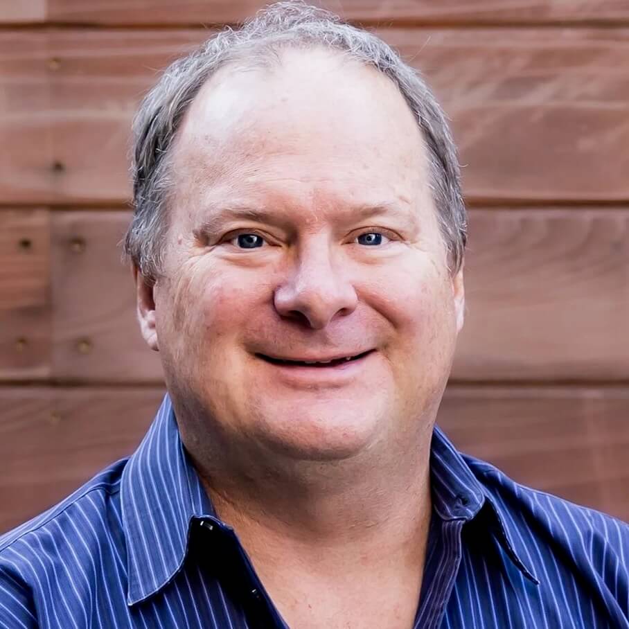 Meet Robert Steele, Founder and CEO of the Revolutionizing Social Media App Thumzup - Top