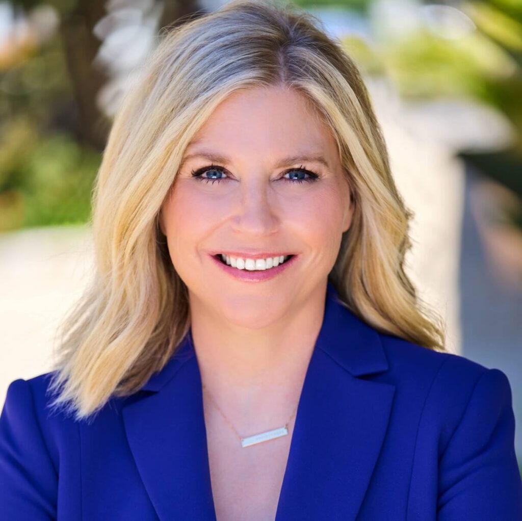 Kim Jones Helps Women Achieve Maximum Impact in the Workplace Top