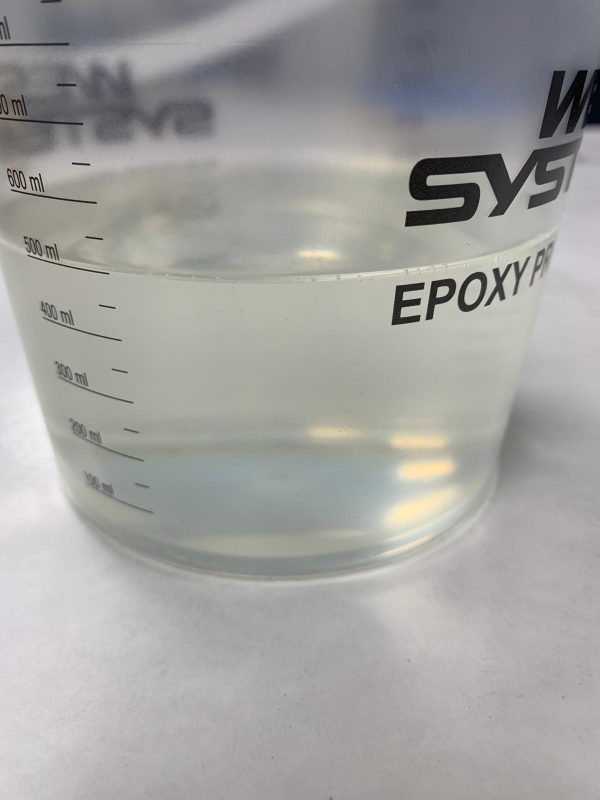 How to burst air bubbles in epoxy with these tips and tricks