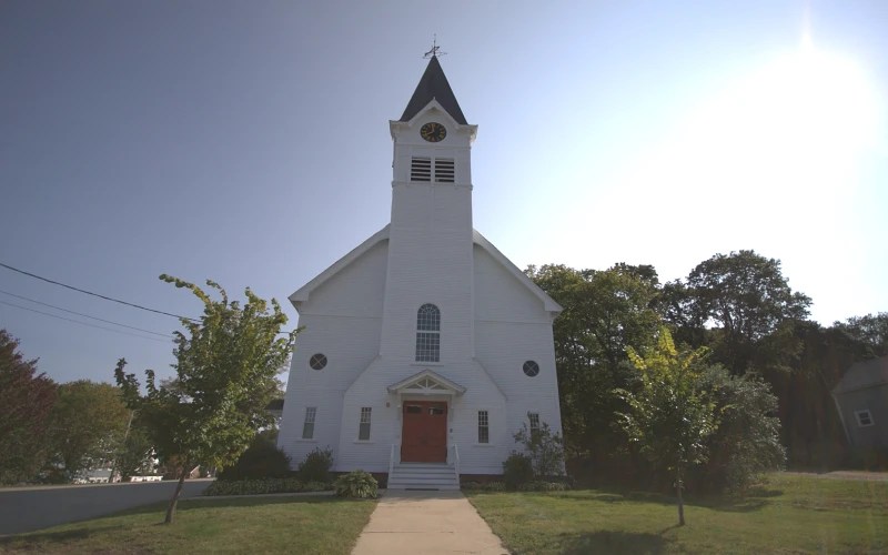 Share, Worship, and Serve With Us Epping Community Church