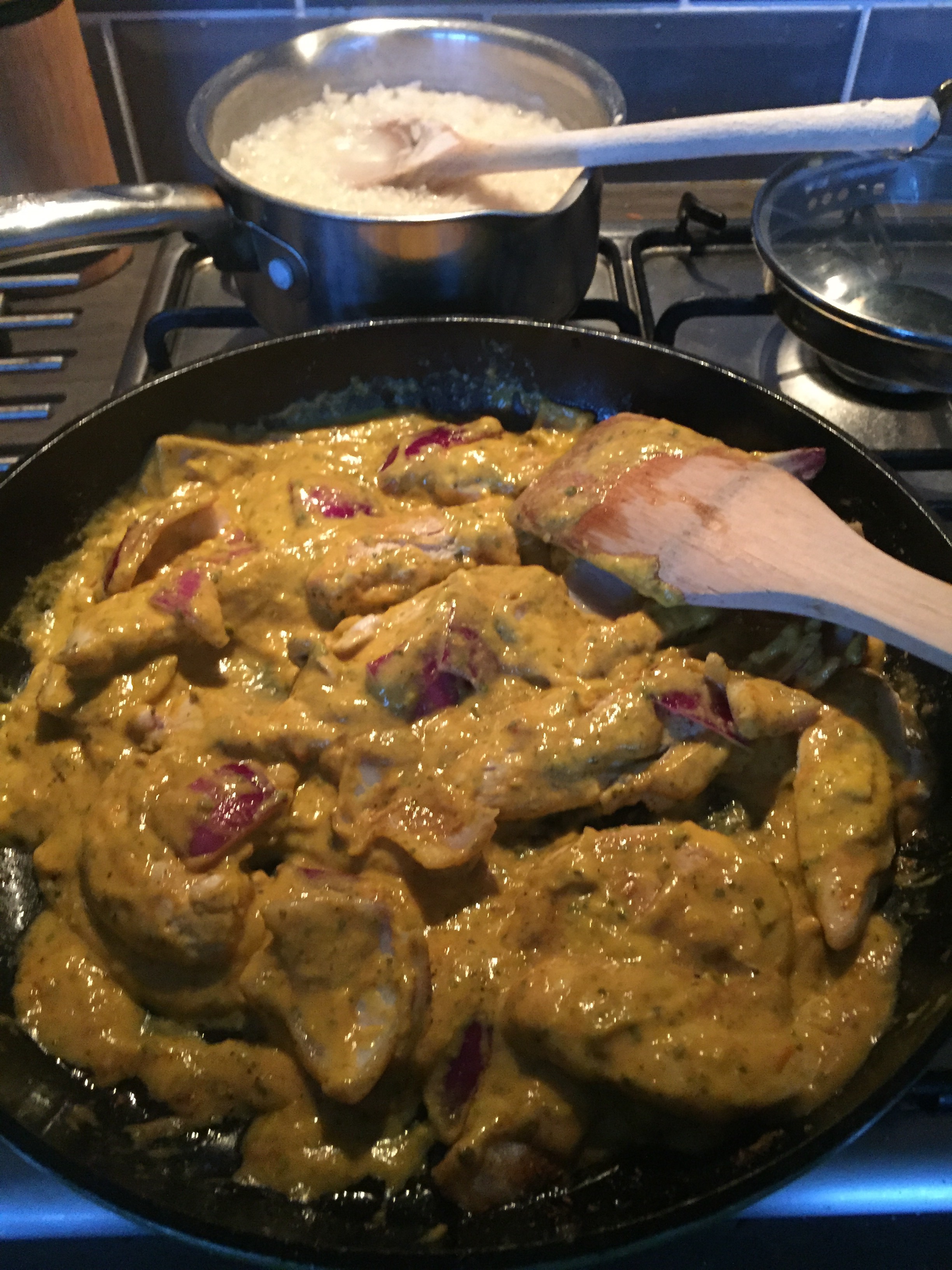 New Asda Mango Laksa Curry Sauce and homemade Ovenbaked Naan Bread 