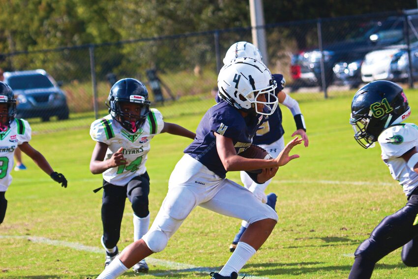 Fleming Island Dreadnaughts 11under down defending Pop Warner National
