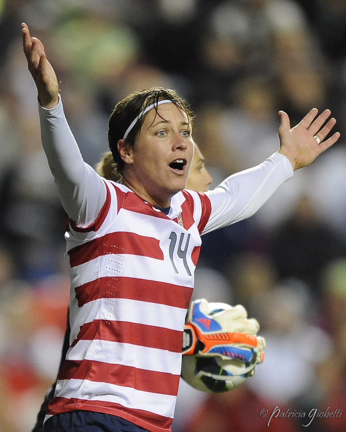 Abby Wambach comes home, joins WNY Flash Equalizer Soccer