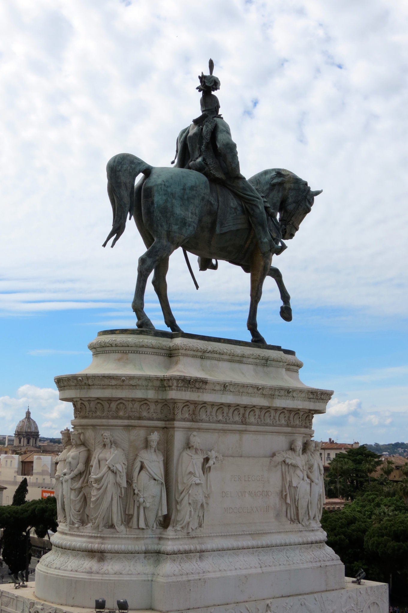 Equestrian statue of Vittorio Emanuele ll in Rome Italy