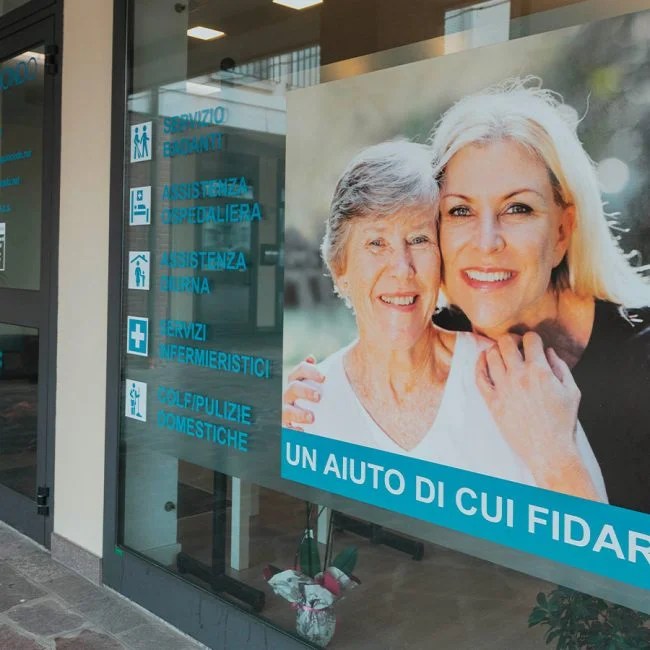 Agenzia Assistenza Anziani Equimondo | Badanti Convinventi, A Ore, Colf 650_x_650_jpg