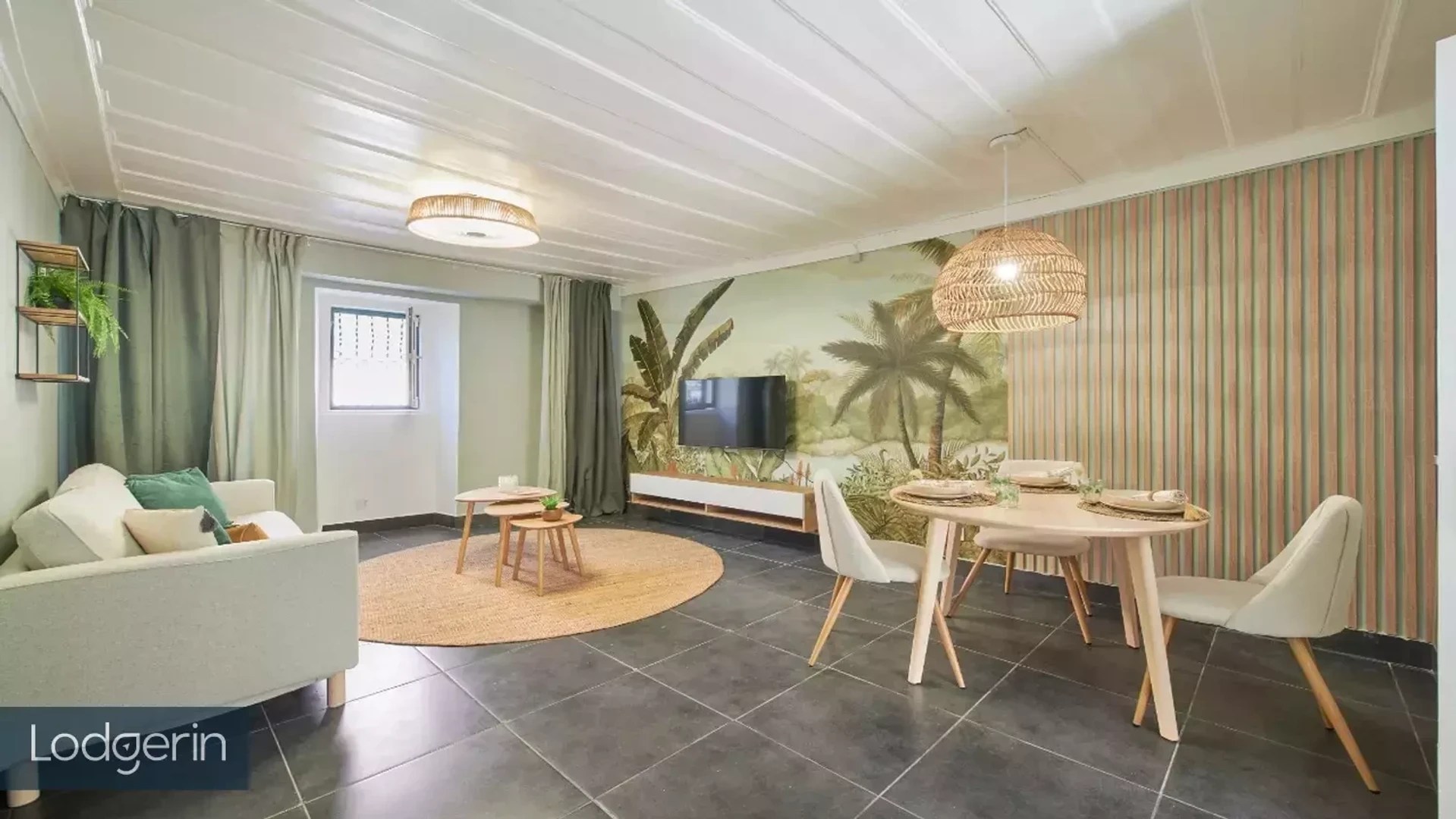 7499 Private rooms for rent in Lisbon Erasmus Play