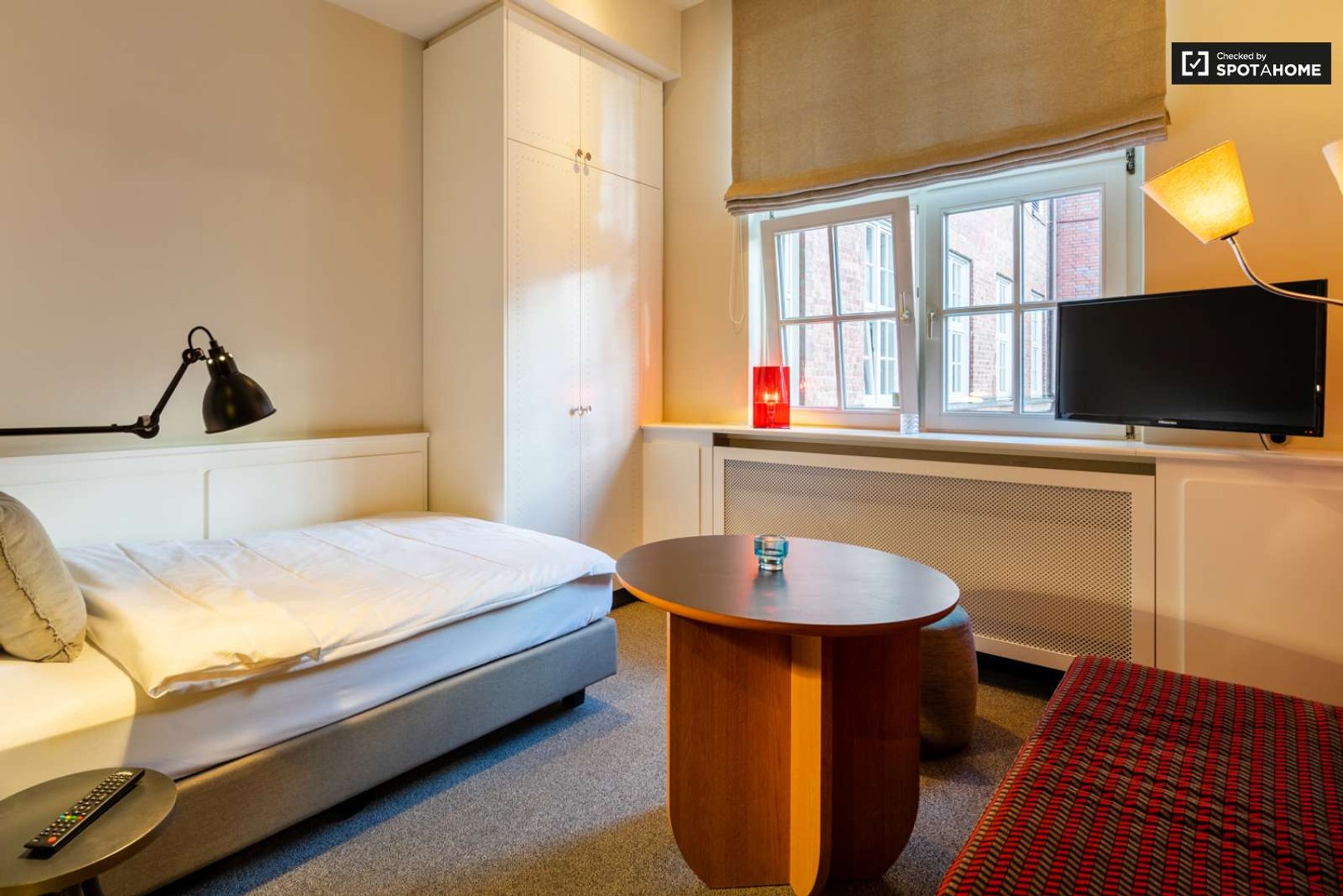 61 Furnished studios for rent in Hamburg Erasmus Play
