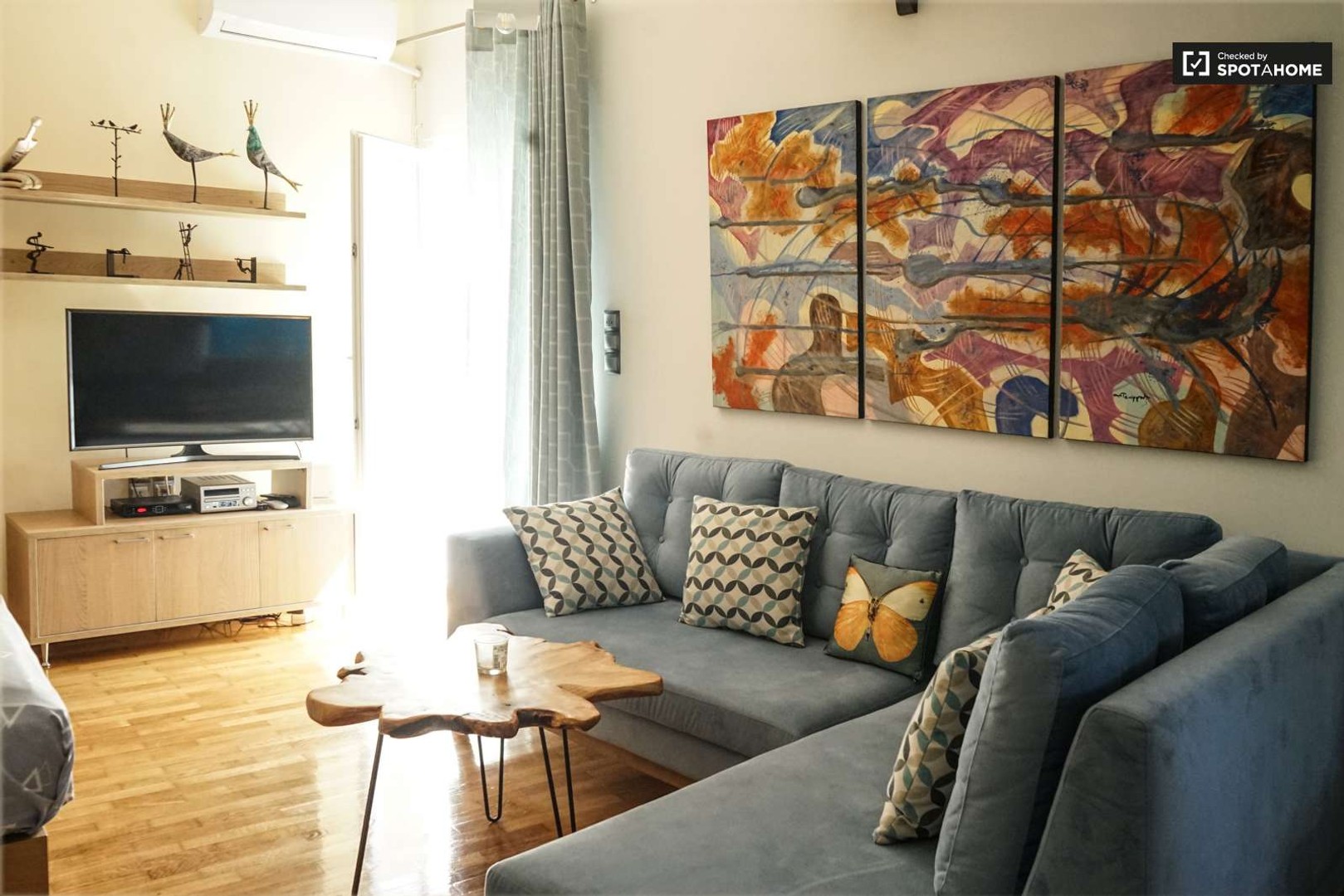 14 Furnished studios for rent in Athens Erasmus Play