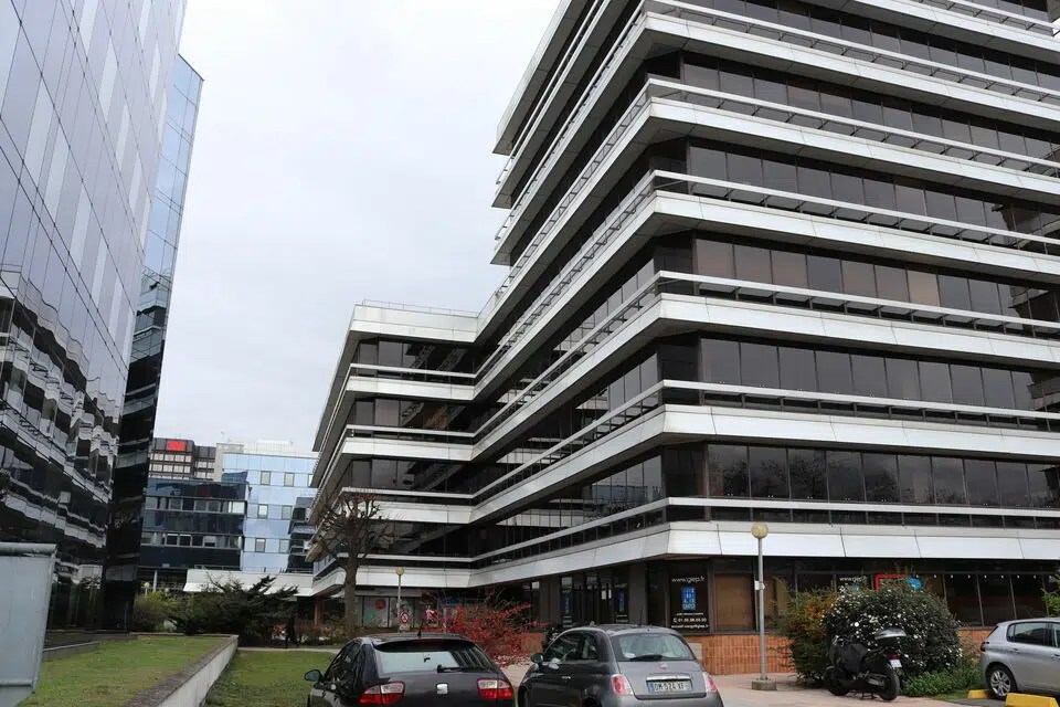 Les Défis À Surmonter Lors De La Visite De La Préfecture 95 Vtc LOCAL D'ACTIVITES 73M2 A LOUER CERGY PRÉFECTURE (95) ercinea