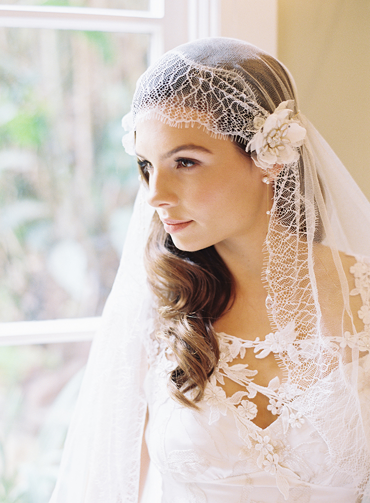 silk tulle, bridal veil, wedding blusher veil, lace, mantilla veil