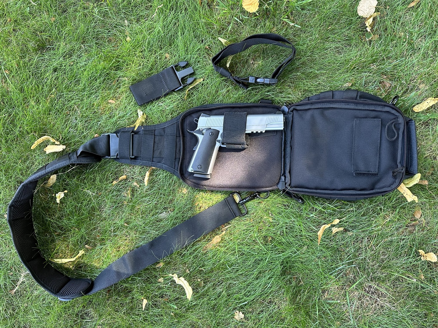 EXPLORER CONCEALED CARRY BAG IN REVIEW The Classic Woodsman
