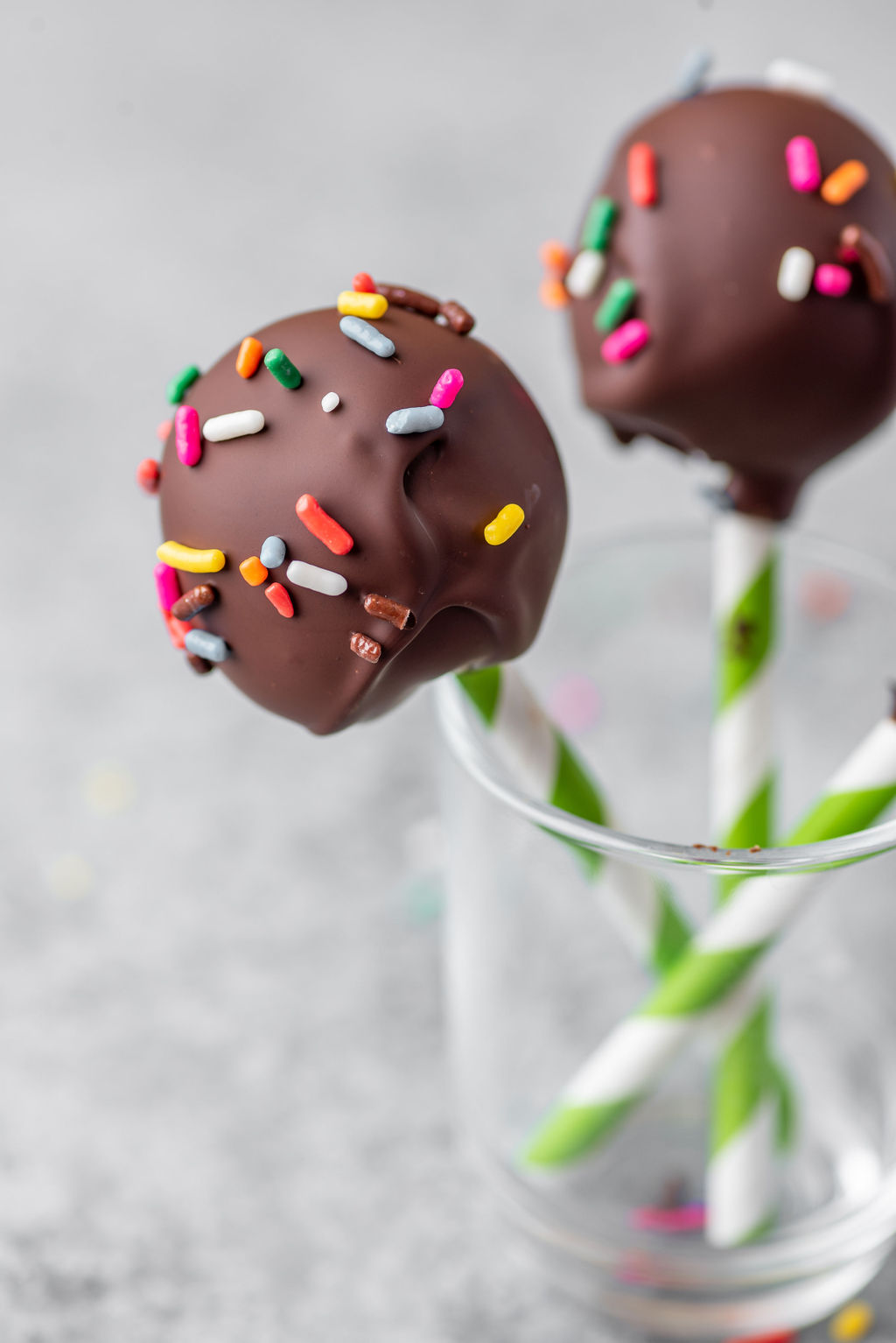 High Protein Cake Pops Only 4 Ingredients! Erin PalinskiWade
