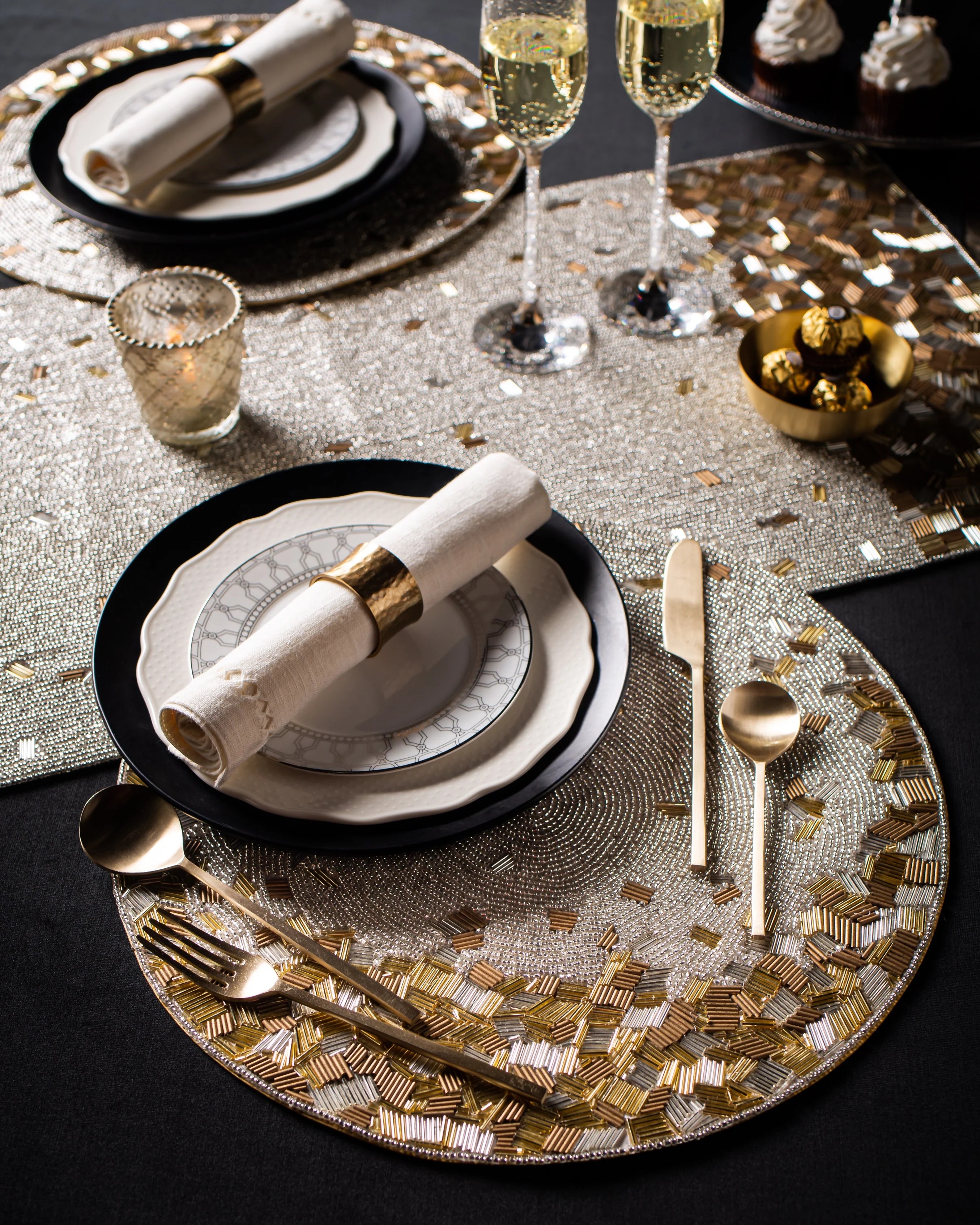 4 Reasons To Choose Luxury Table Mats From Eris Home