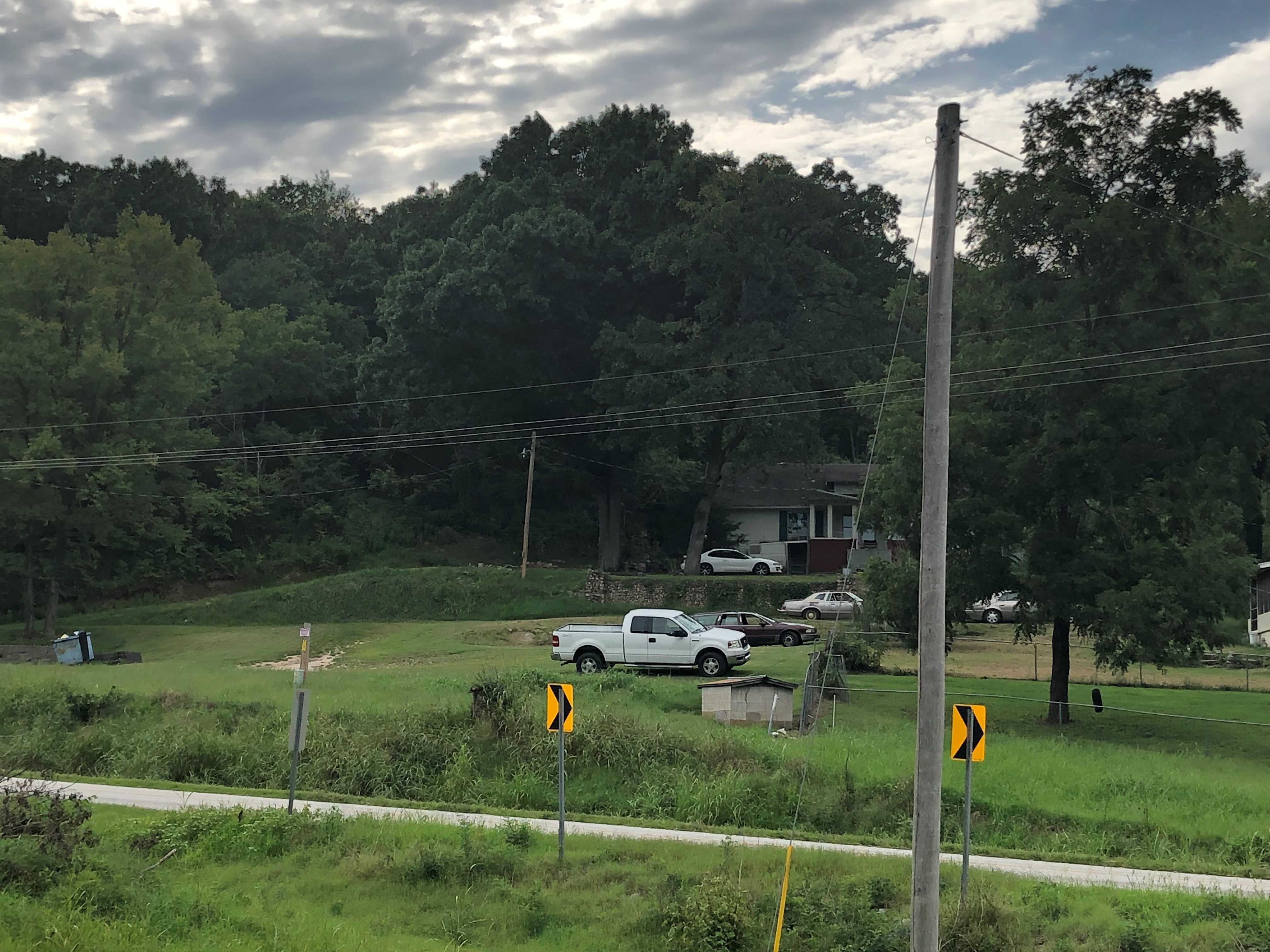 Twelve Days of Christmas 2021, Part VII Prison escapees and a scary