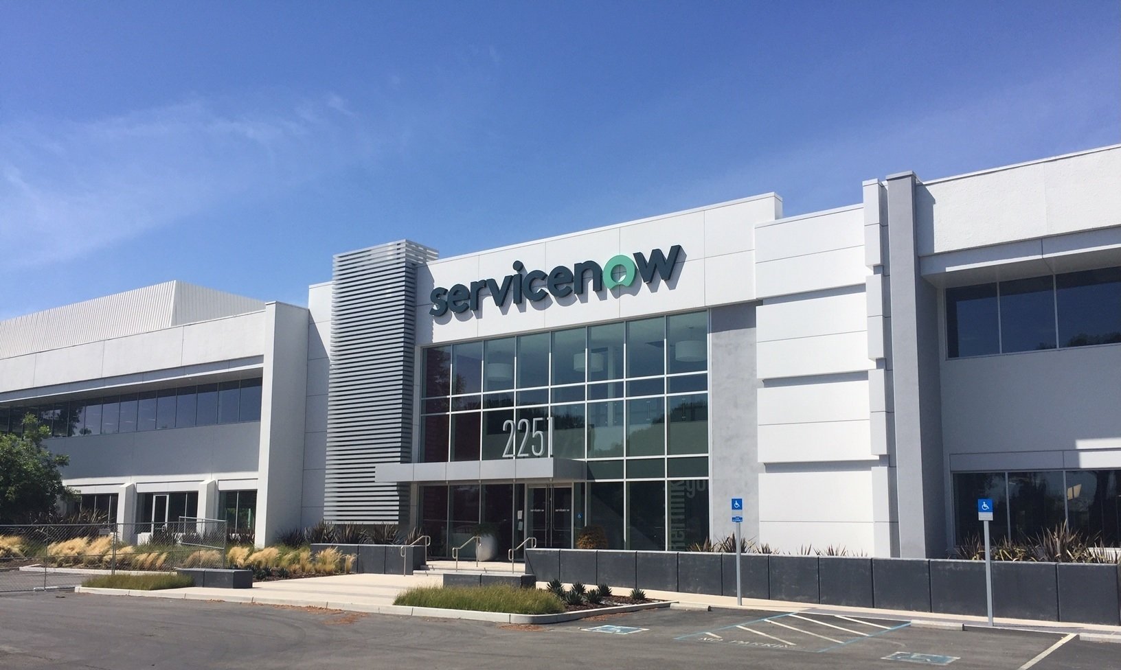 ServiceNow acquires DotWalk to help customers keep pace with technology