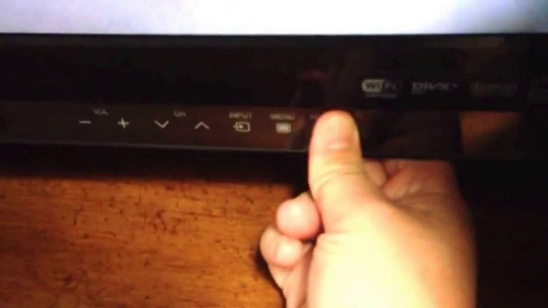 Why Samsung TV Won’t Turn On And How To Fix It Yourself Why Samsung TV Won’t Turn On And How To Fix It Yourself