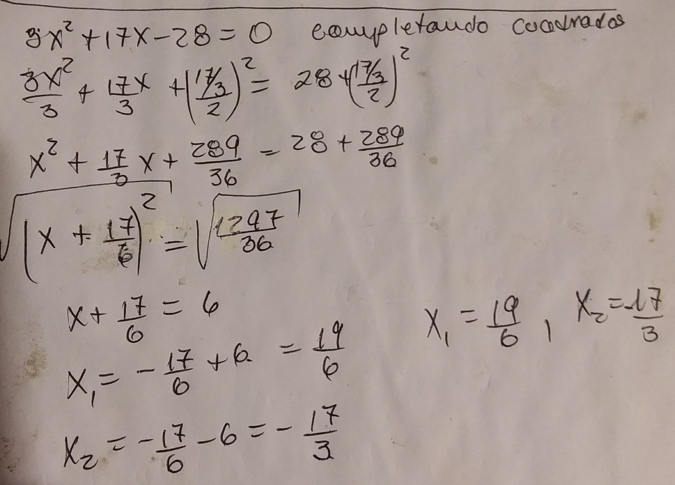 Ecuaciones de segundo grado completando el trinomio