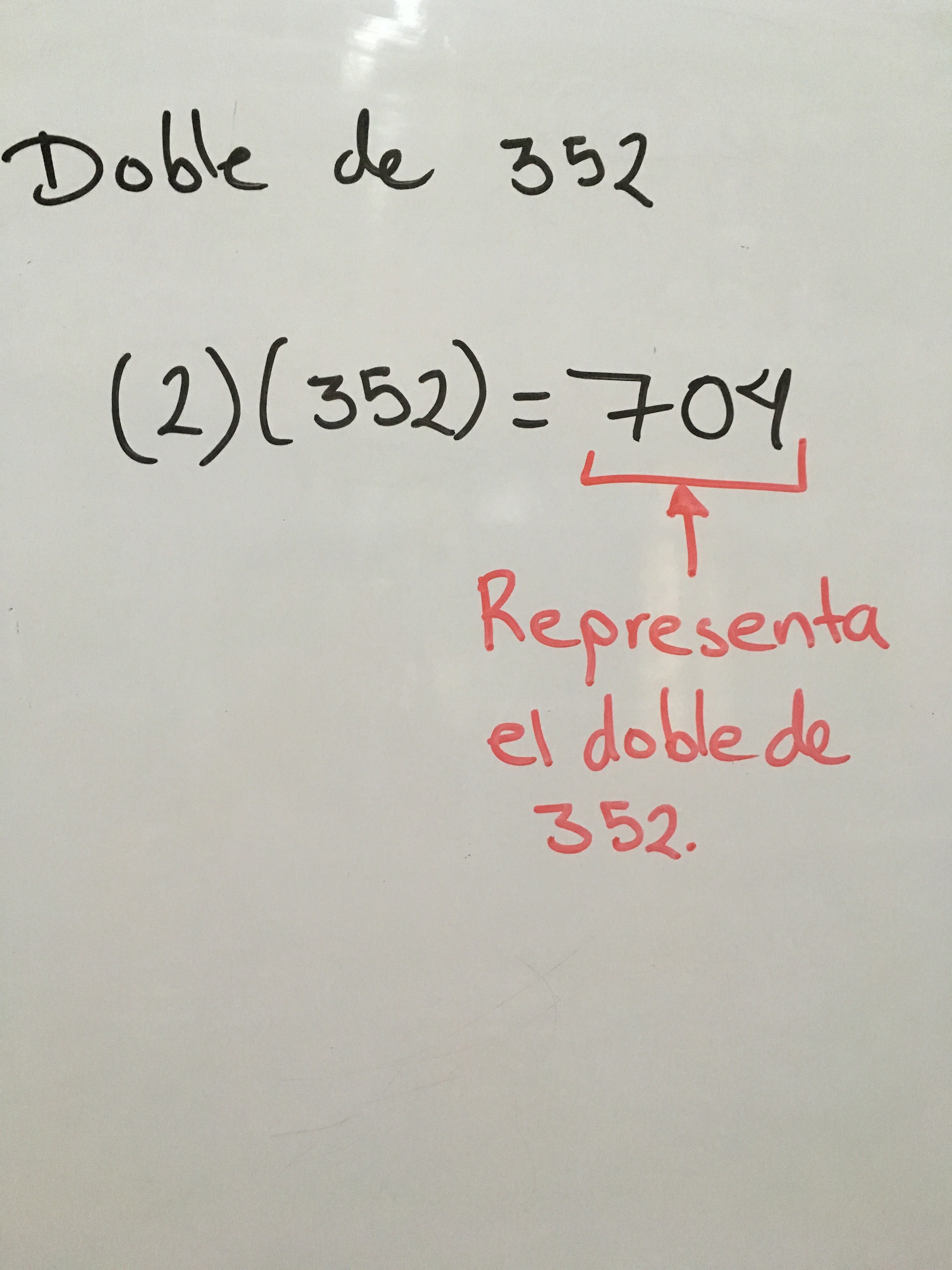 Cual de es el numero q representa el doble de 352