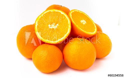 Cuantas naranjas se necesitan para hacer un litro de jugo , . Brainly.lat