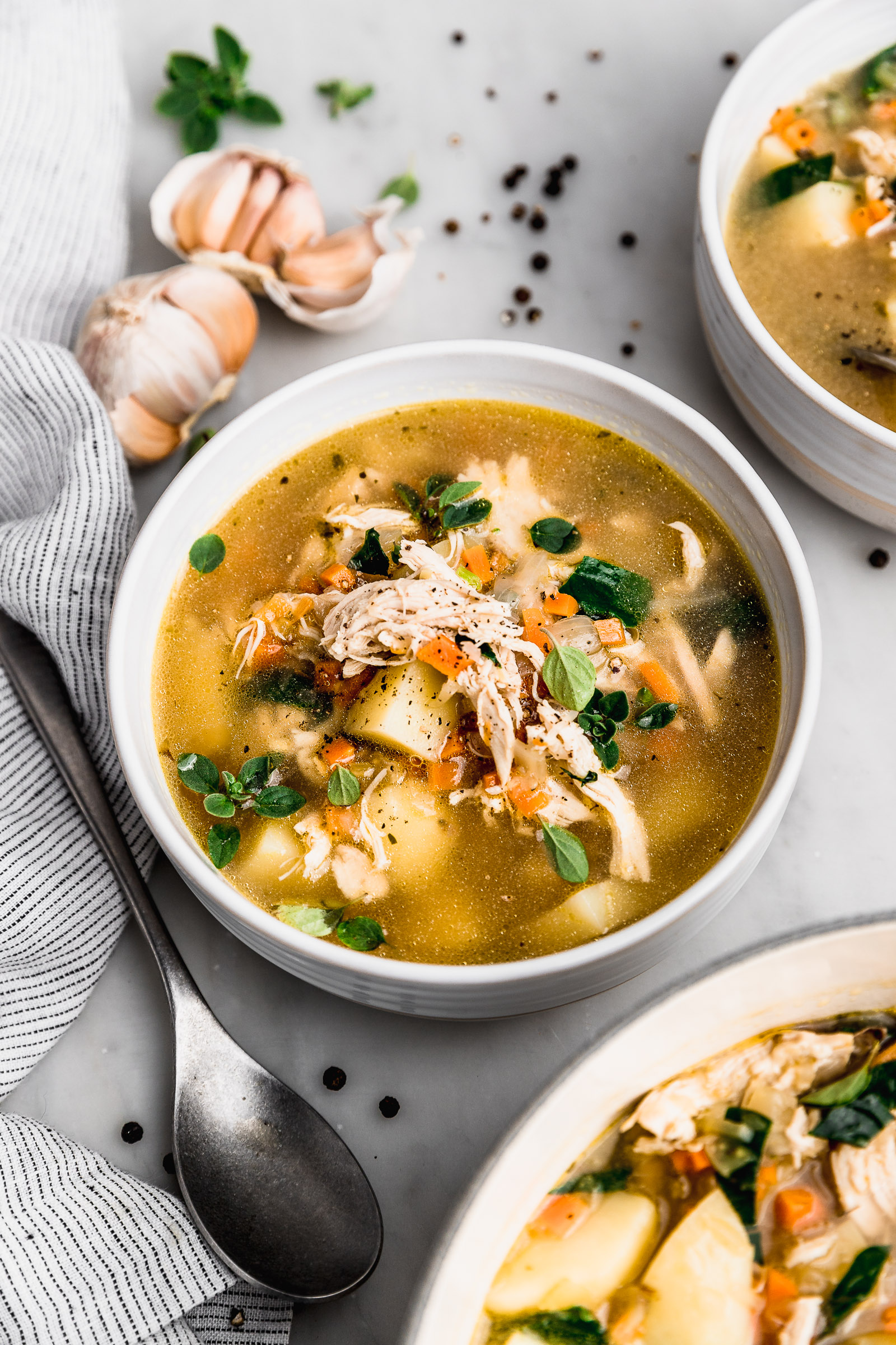 Sopa de pollo para alimentar el alma Cravings Journal