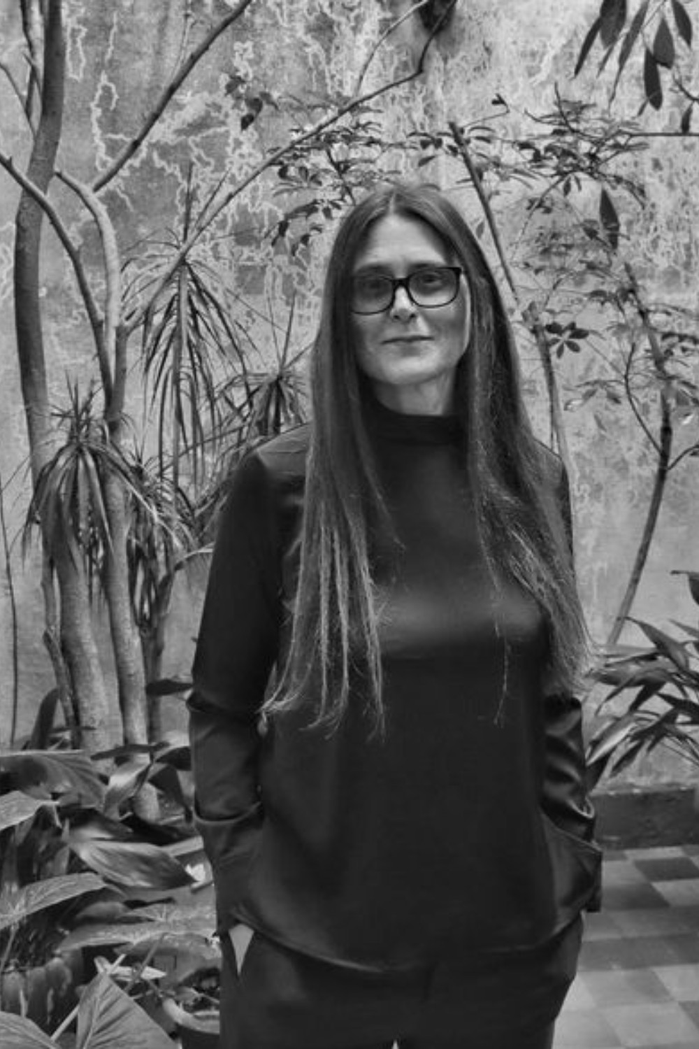 Para la FED, reeditan Páez, la polémica biografía de Enrique Symns y