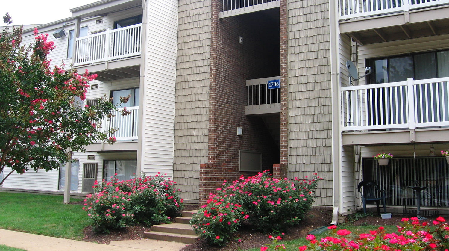 Wellington Woods Apartments